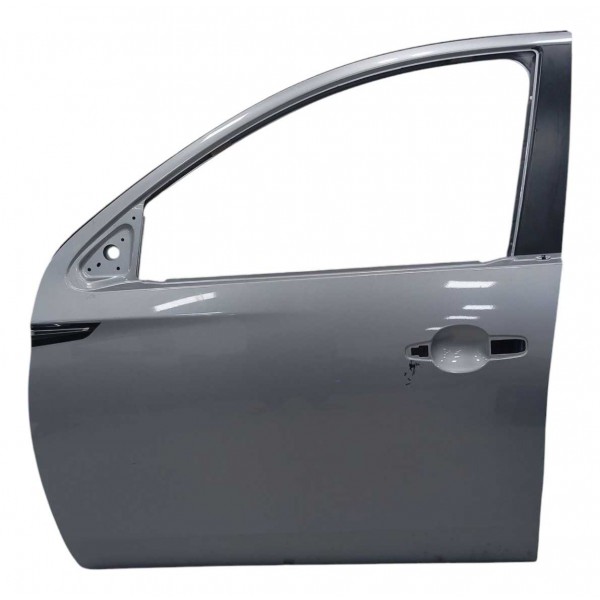 Porta Lata Dianteira Esquerda Mitsubishi L200 2023 Prata Dianteira Esquerda Prata