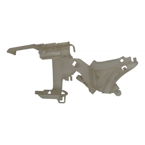 Suporte Maçaneta Traseira Direita Vw Passat Cc 2014 Detalhe