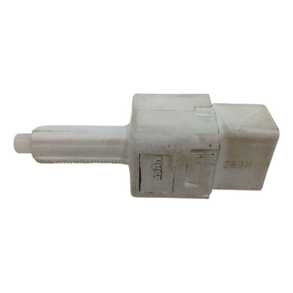 Sensor Pedal Freio Nissan Kicks 2022 F80cs71