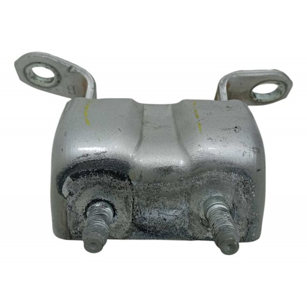 Dobradiça Superior Porta Traseira Direita Nissan Sentra 2015