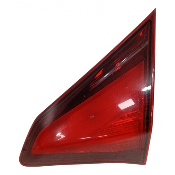 Lanterna Nissan Kicks Ls 2018 Direito Direito/passageiro Vermelho