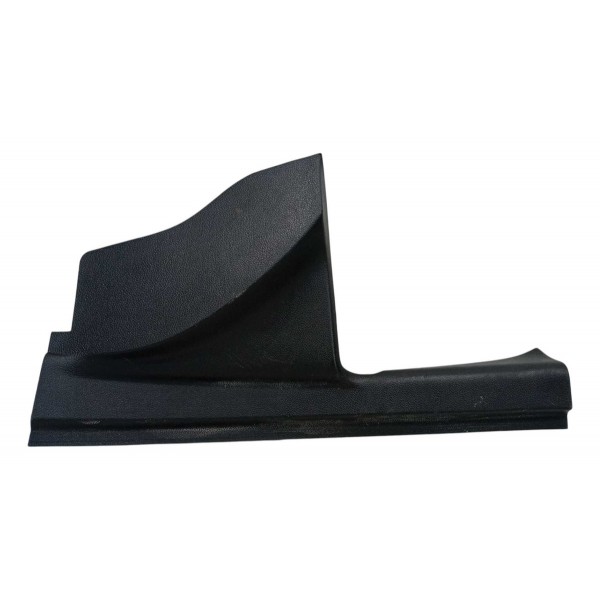 Soleira Traseira Direita Chevrolet Tracker 2021 26276879 Preto