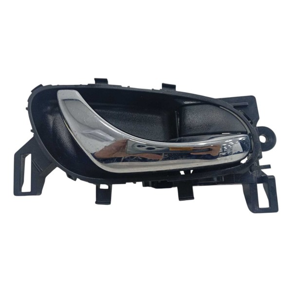 Maçaneta Interna Traseira Direita Nissan Sentra 2015 Prateado Traseira