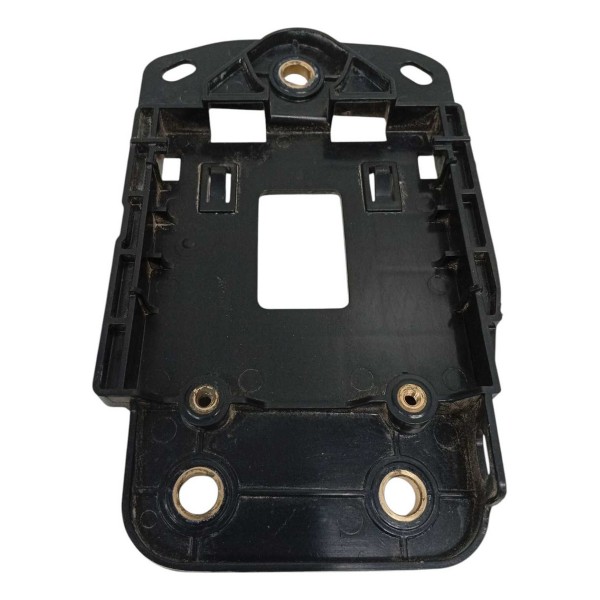 Suporte Sensor Estacionamento Esq. Nissan Kicks 2021 2023 Preto