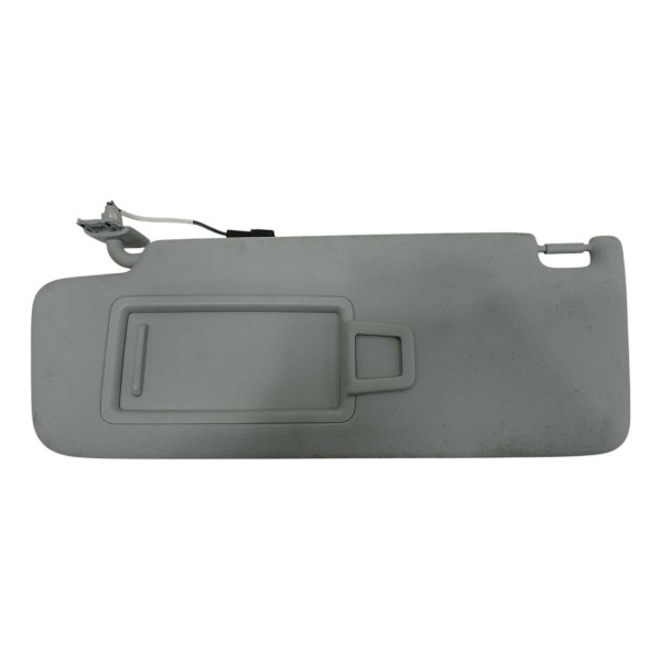 Quebra Sol Lado Esquerdo Audi Q3 2020 Detalhe