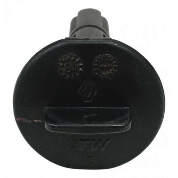 Pino Direito Trava Radiador Renault Duster 2020