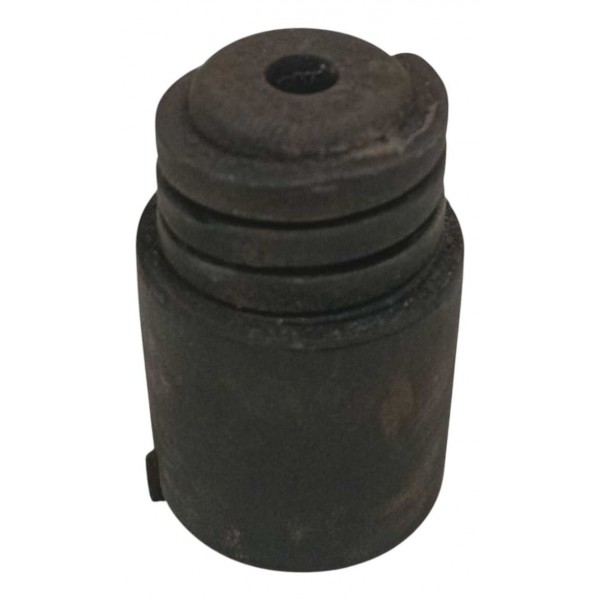 Batente Esquerdo Capo Nissan Versa 2022 Á 2022