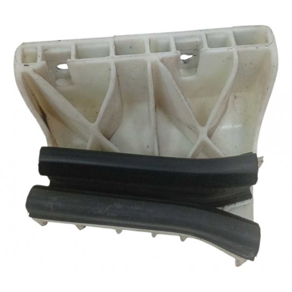 Guia Vidro Porta Dianteira Esquerda Citroen C3 90m 2013 Preto