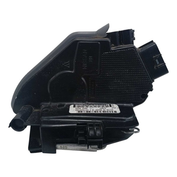 Fechadura Porta Traseira Direita Nissan Sentra 2015