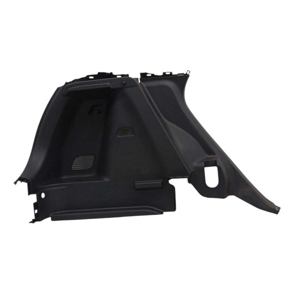 Forro Lateral Esquerdo Porta Mala Chevrolet Tracker 12t 2023