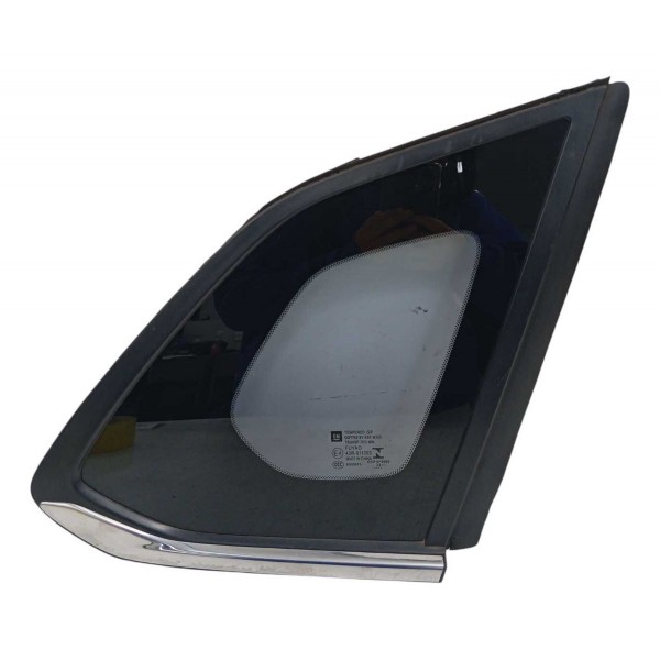 Vidro Fixo Traseiro Direito Chevrolet Tracker 12t 2023