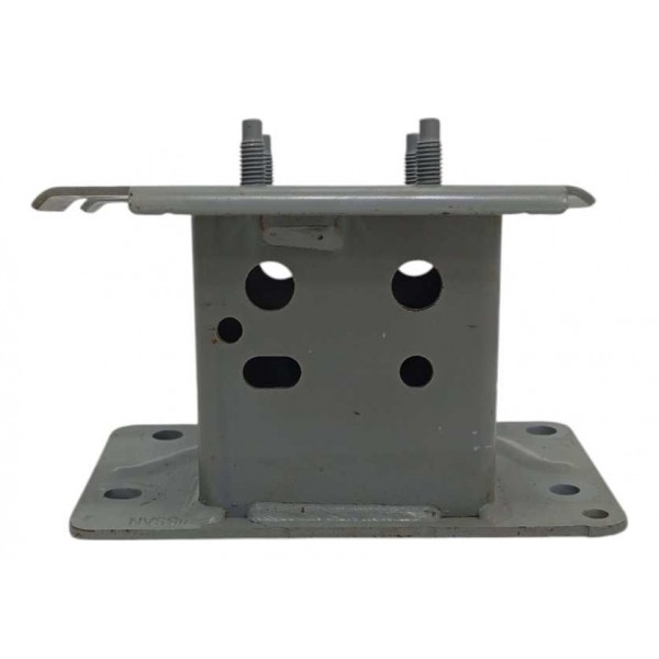 Suporte Esquerdo Alma Dianteira Nissan Kicks 2021