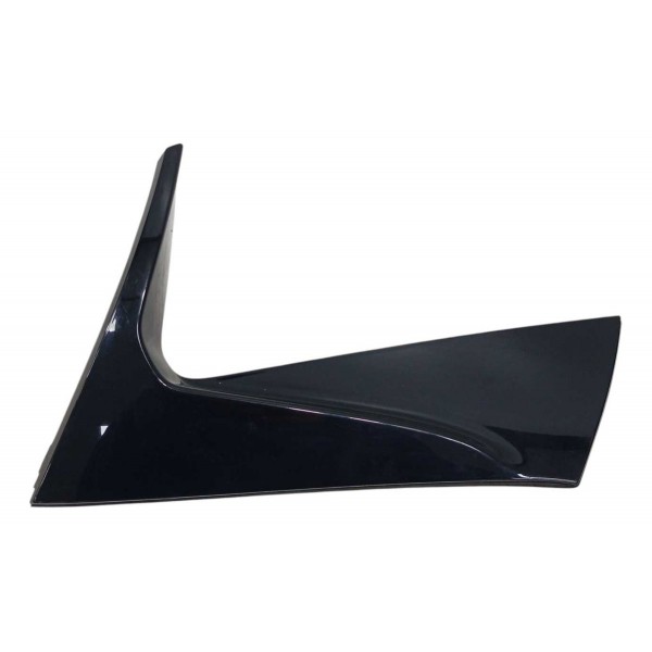 Acabamento Aplique Esquerdo Aerofolio Gm Tracker 12t 2023