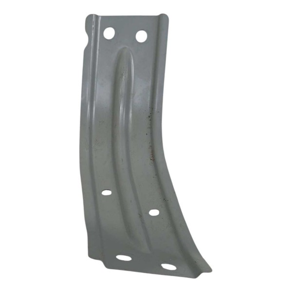 Suporte Paralama Direito Nissan Kicks 2019