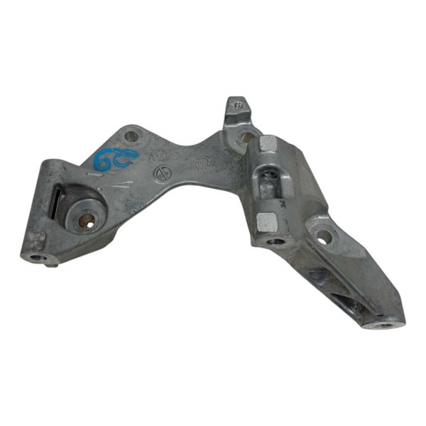 Suporte Compressor Nissan Kicks 2021