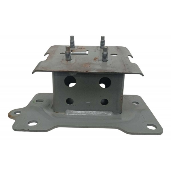 Suporte Esquerdo Alma Dianteira Nissan Kicks 2019