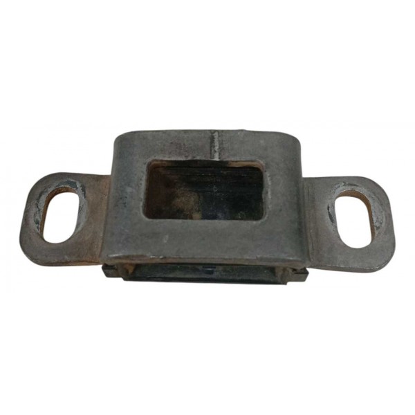 Batente Fechadura Direita Tampa Traseira Vw Amarok 2.0 2014