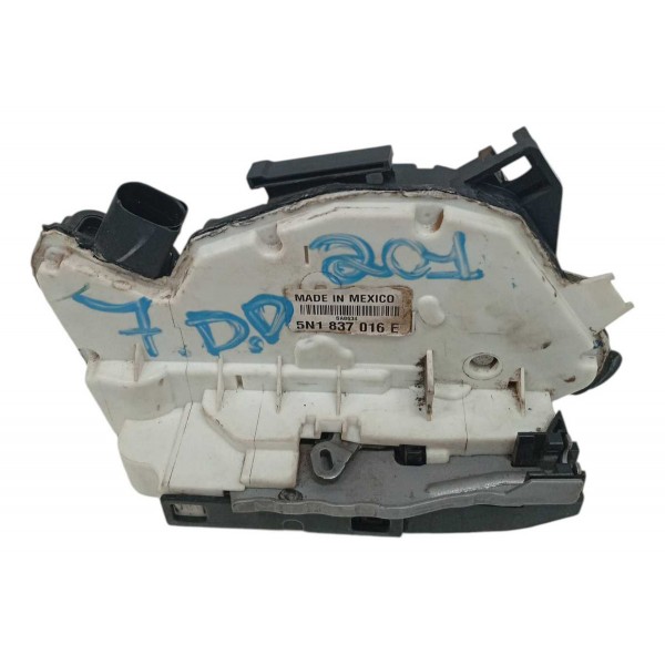 Fechadura Porta Dianteiro Direito Vw Amarok 2016