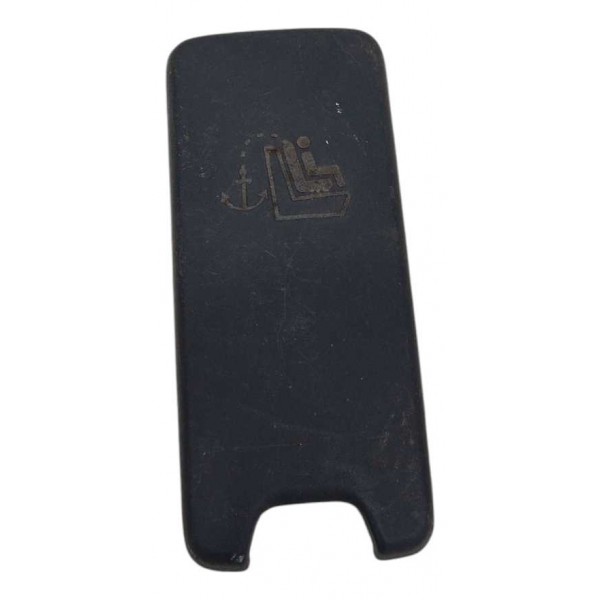 Acabamento Direito Ancoragem Cadeirinha Nissan Versa 2019 Preto