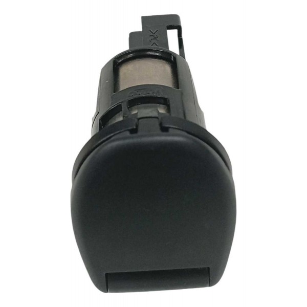 Tomada 12v Nissan Leaf 2022