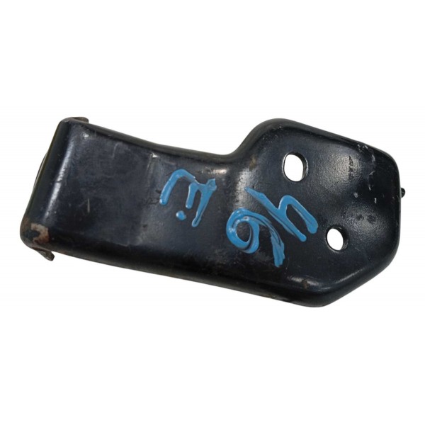 Suporte Esquerdo Intercooler Nissan Frontier 2019