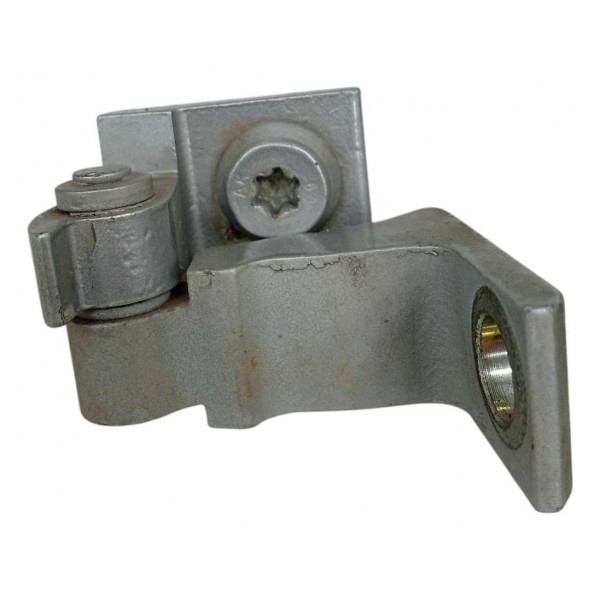 Dobradiça Inferior Porta Dianteira Direita Vw Amarok 2014