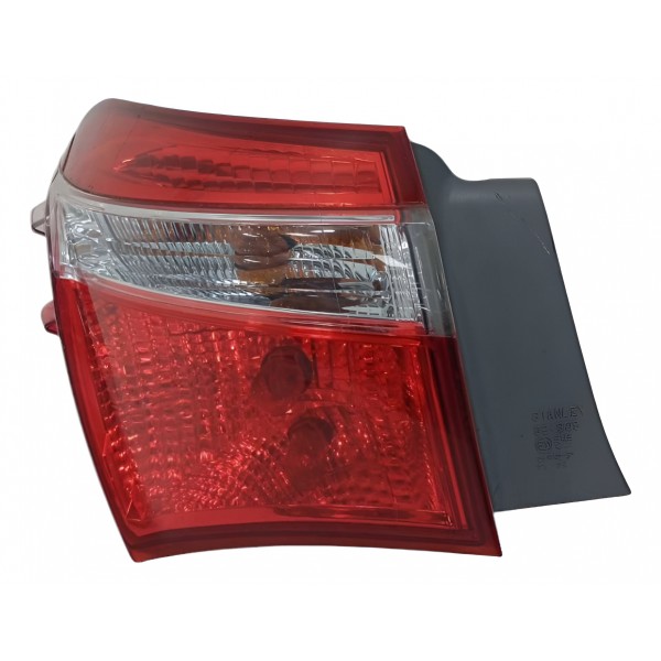 Lanterna Esquerda Toyota Corolla Gli Sedan 1.8 Cvt 2017 Esquerdo/motorista Vermelho