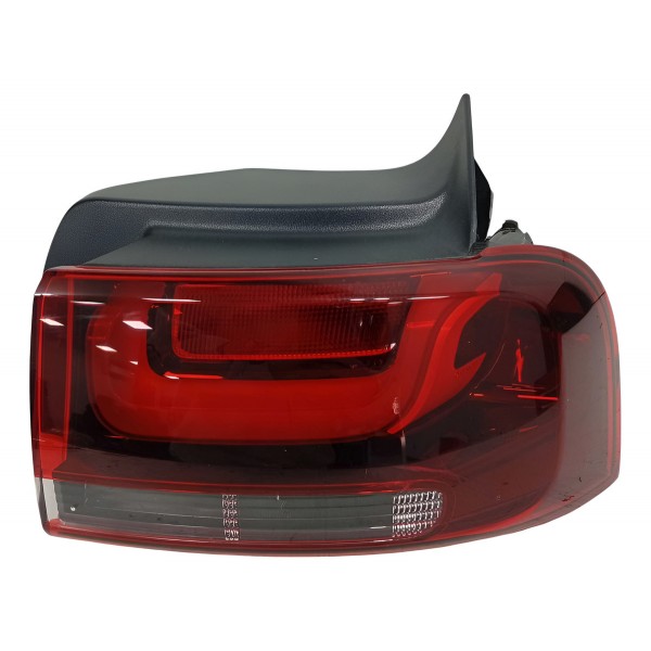 Lanterna Direita Citroen C4 Cactus 2022 Detalhe Direito/passageiro Vermelho