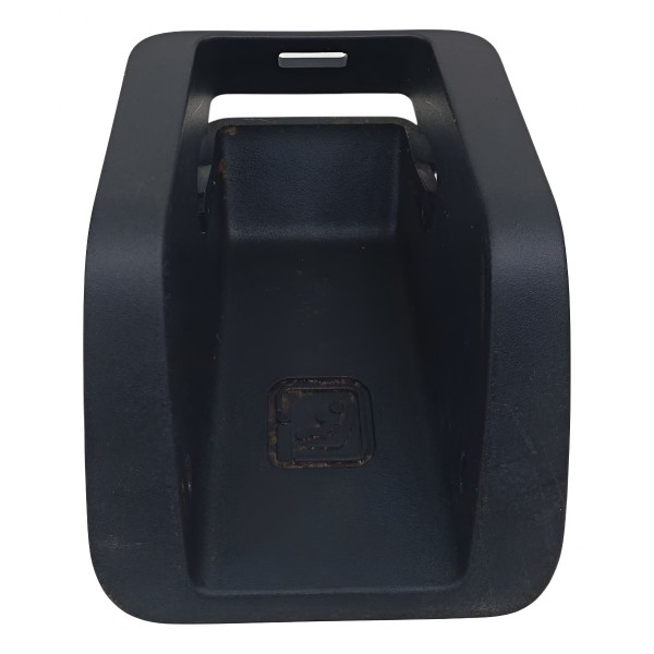 Acabamento Banco Isofix Chevrolet Tracker 2020 Preto