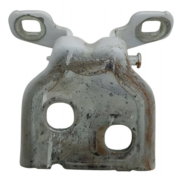 Dobradiça Inferior Porta Dianteira Esqu Renault Duster 2020