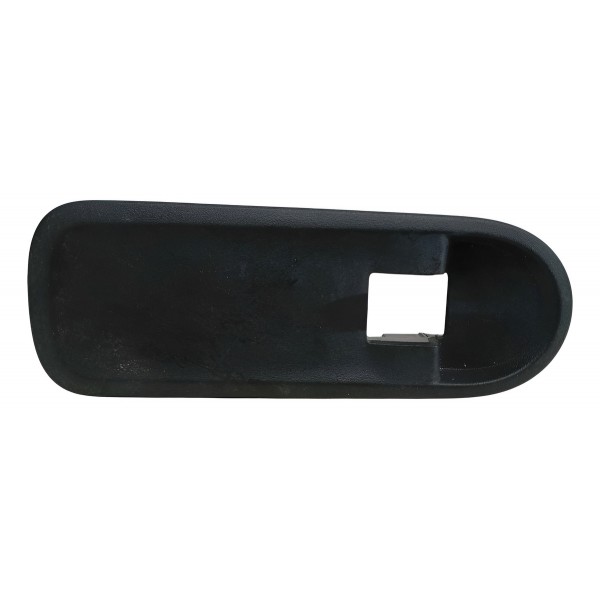 Moldura Botao Vidro Dianteiro Direito Renault Duster 2020