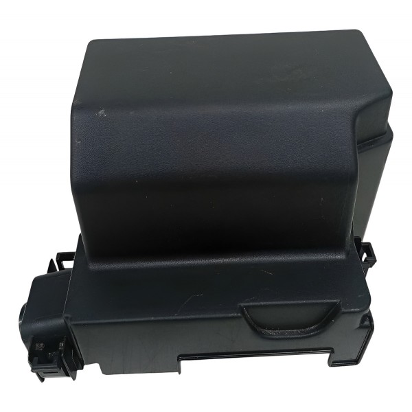 Tampa Caixa Fusível Nissan Kicks 2024