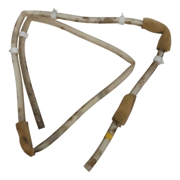 Dreno Traseiro Direito Teto Solar Nissan Sentra 2015