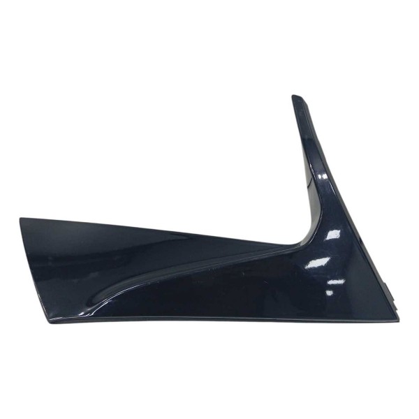 Acabamento Aplique Aerofólio Direito Tracker 2020