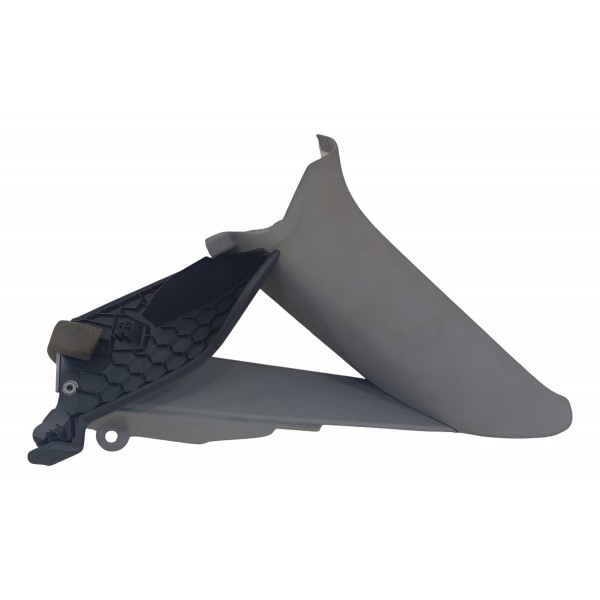 Acabamento Coluna Traseira Direita Audi A3 2018 100911031 Preto