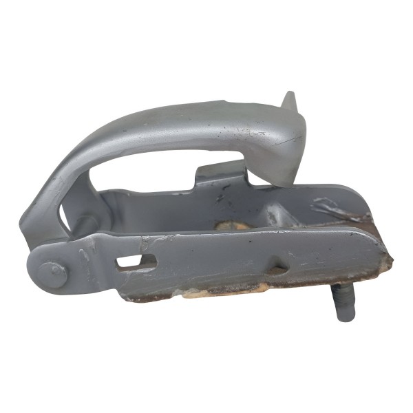 Dobradiça Direita Tampa Traseira Nissan Kicks 2020