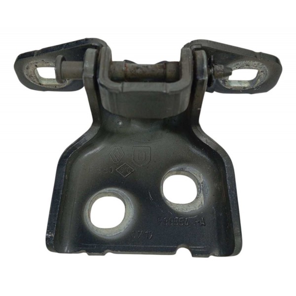 Dobradiça Inferior Porta Dianteira Esq Renault Sandero 2018