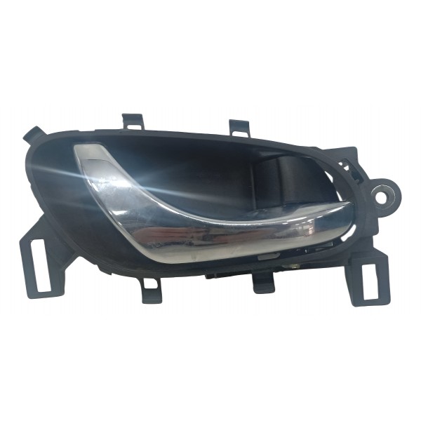 Maçaneta Interna Porta Traseira Direita Nissan Frontier 2022 Cinza Traseira