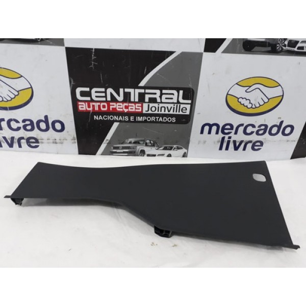 Acabamento Inferior Traseiro Esquerdo Volkswagen Amarok 2010 Preto