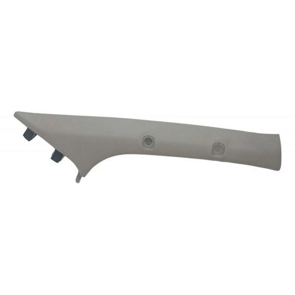 Moldura Direita Coluna Parabrisa Nissan Frontier 2022