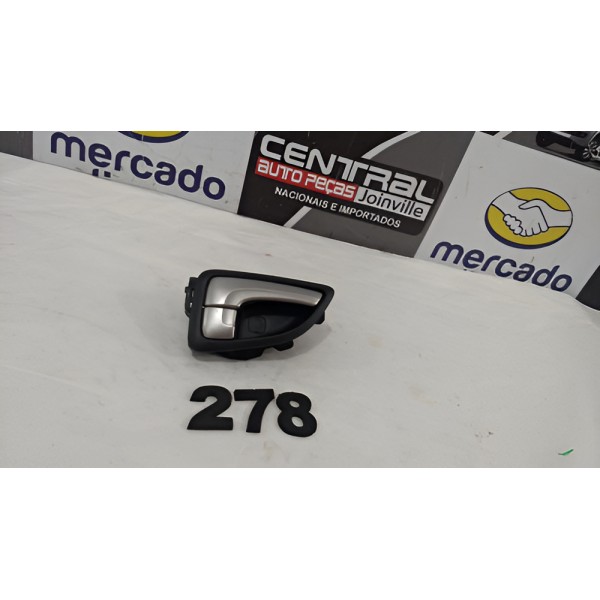 Maçaneta Interna Dianteira Direita Hyundai Ix35 2018 Preto Dianteira