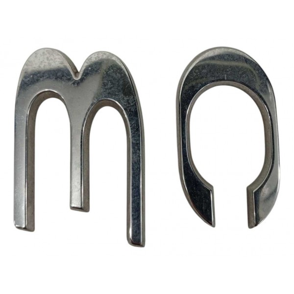 Emblema Tampa Traseira Citroën C3 2014 Prateado