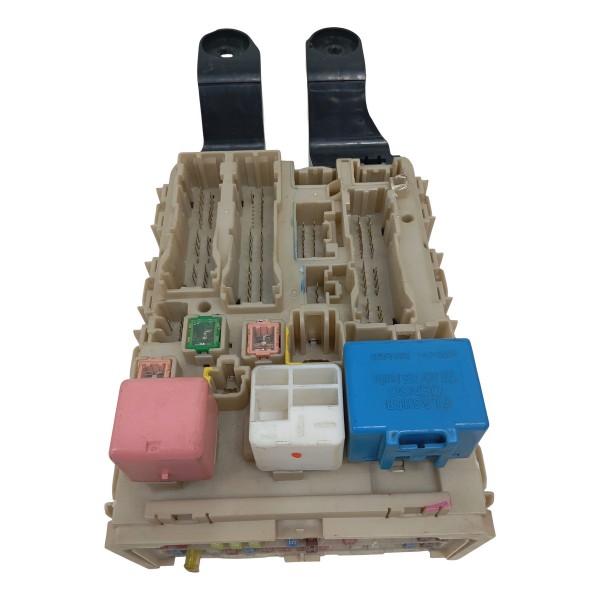 Caixa Fusíveis Toyota Corolla 2012 8273012450