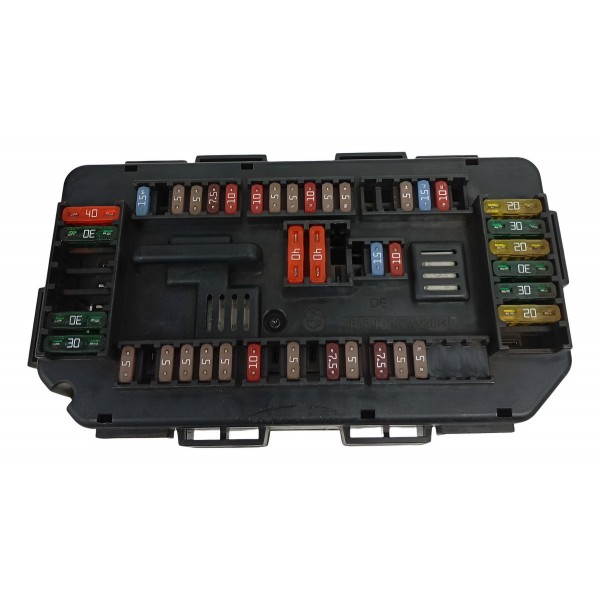 Caixa Fusível Bmw 320i 2014 10688710