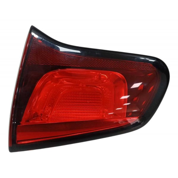 Lanterna Tampa Traseira Direito Citroën C3 2014 Direito/passageiro Água