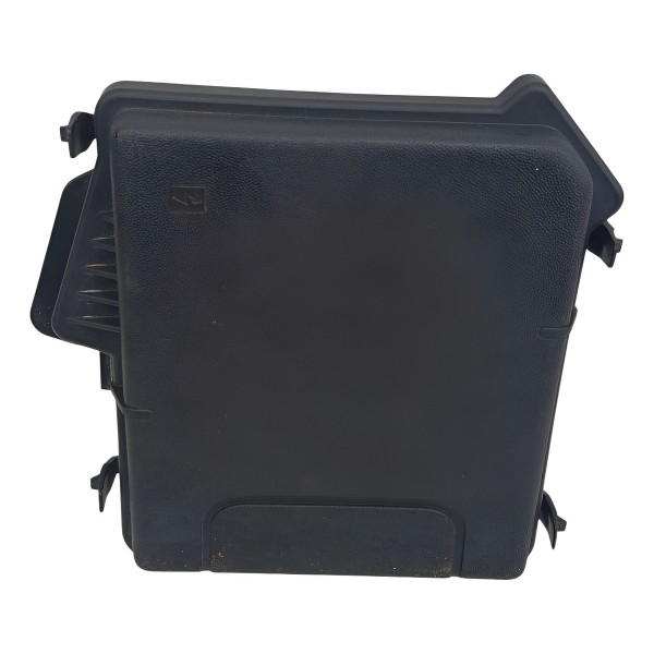 Tampa Caixa Fusivel Renault Fluence 2016 Detalhe