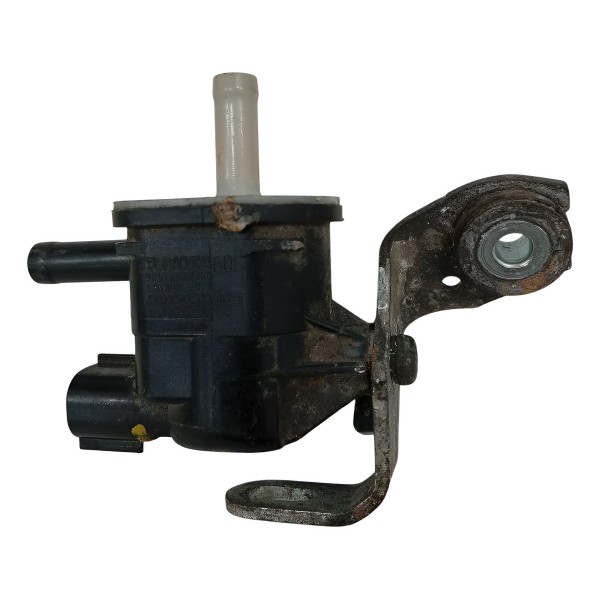 Válvula Canister Toyota Corolla 2017 9091012276