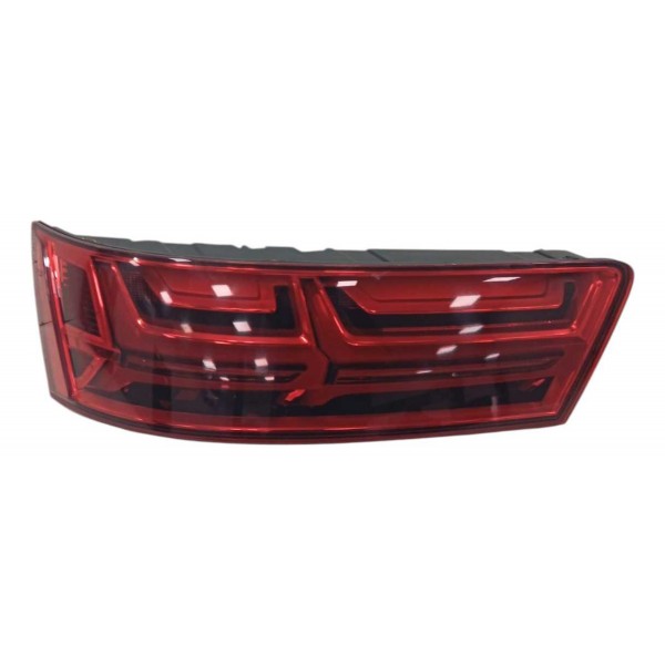 Lanterna Traseira Esquerda Audi Q7 2019 4m0945093 Esquerdo/motorista Vermelho