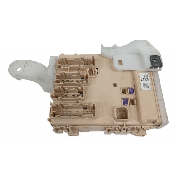 Caixa Fusivel Toyota Corolla 2017 63586950