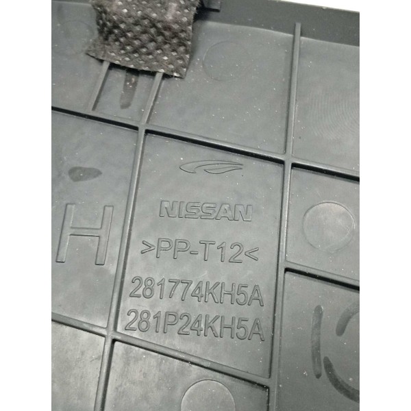 Grade Alto Falante Esquerdo Painel Nissan Frontier 2.3 2017 Preto